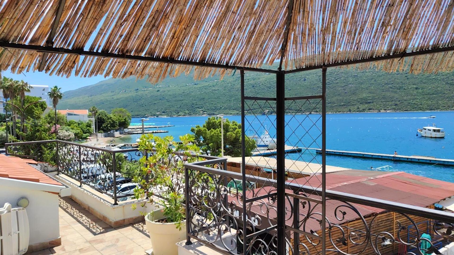 Apartment Sm Herceg Novi Ngoại thất bức ảnh