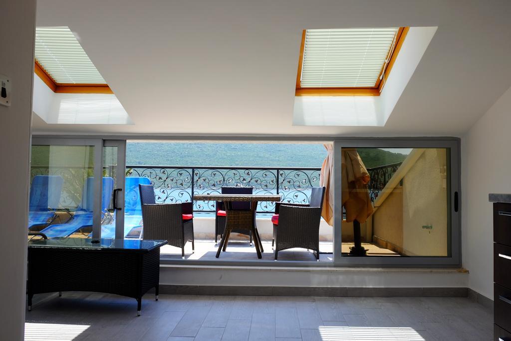 Apartment Sm Herceg Novi Ngoại thất bức ảnh