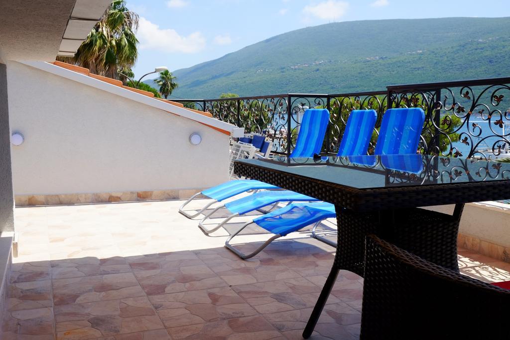 Apartment Sm Herceg Novi Phòng bức ảnh